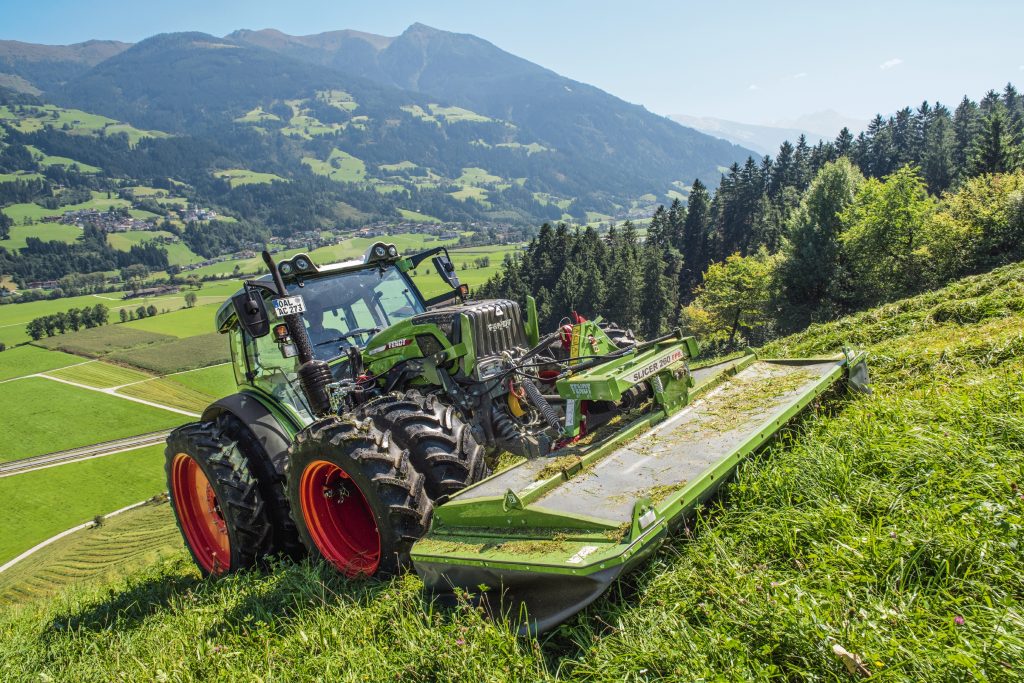 Tractor Fendt 211 Vario