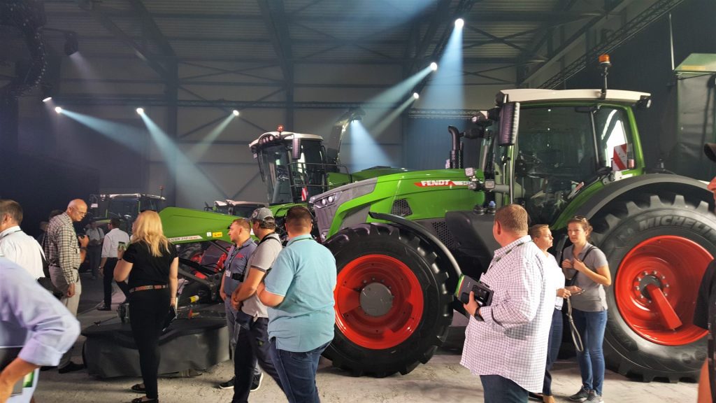 Agritechnica 2019 _Tractor Fendt