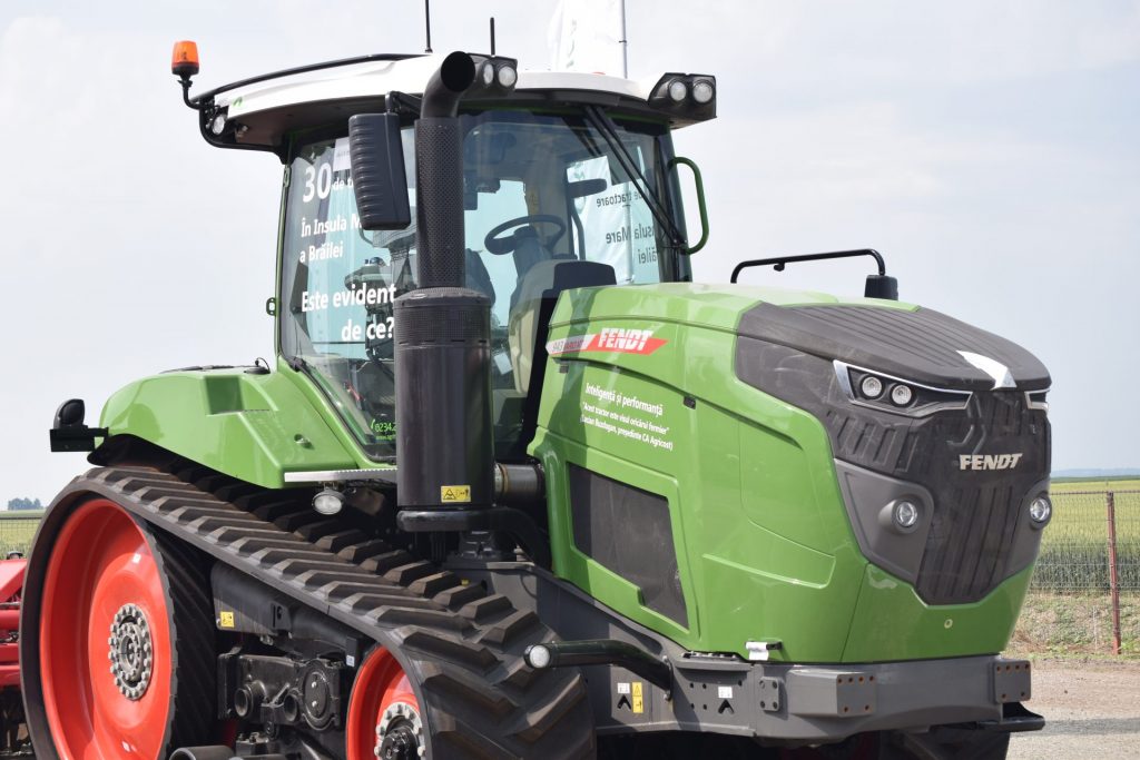 Tractor cu senile Fendt 943 Vario MT