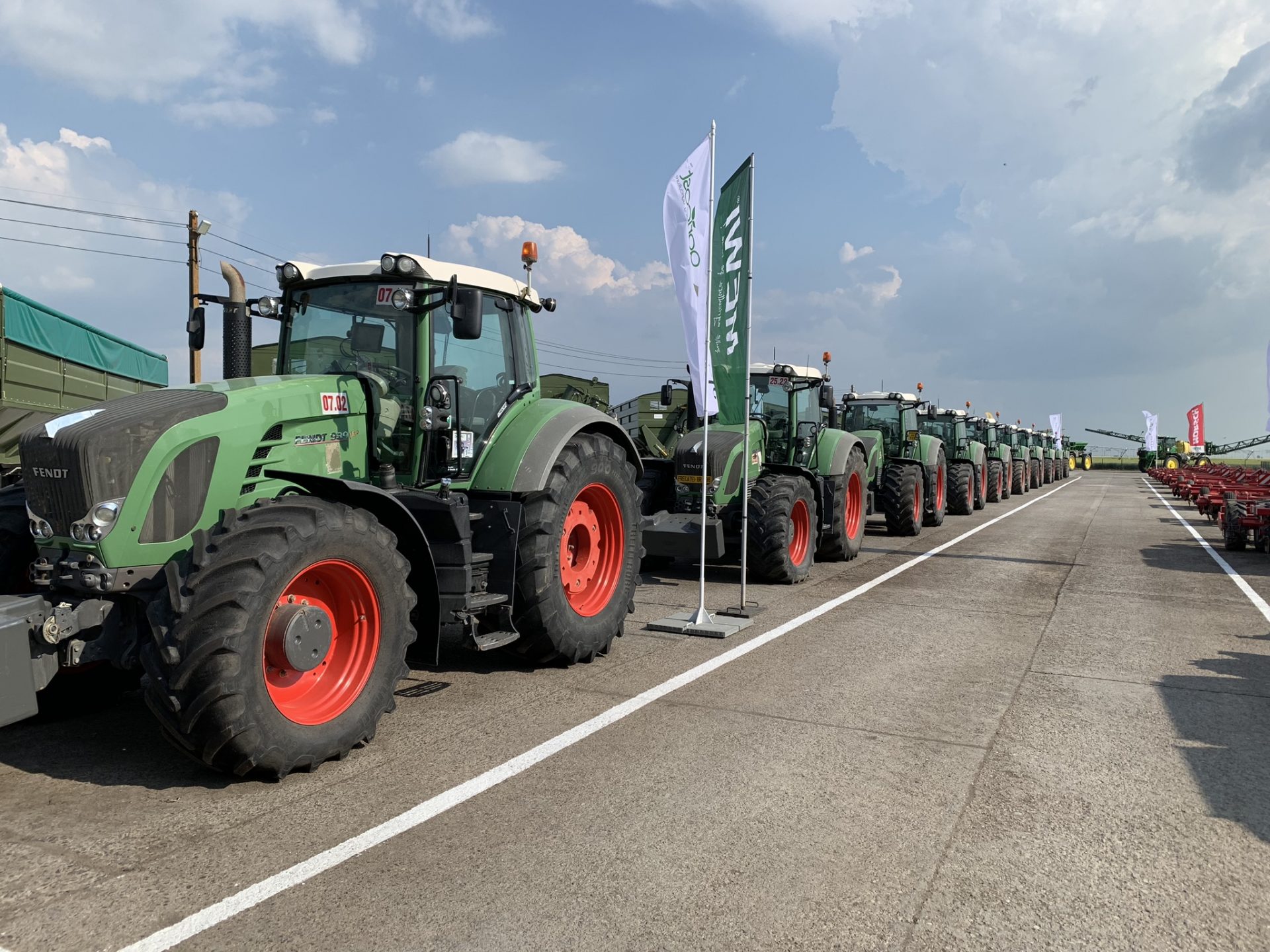 Tractoare Fendt