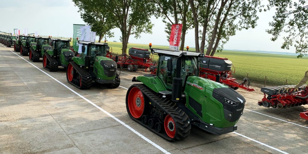 Tractoare cu senile Fendt 943 Vario MT