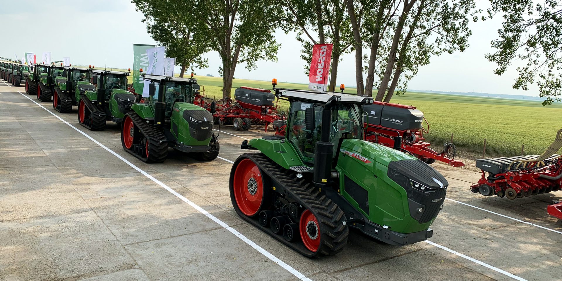 Tractoare cu senile Fendt 943 Vario MT