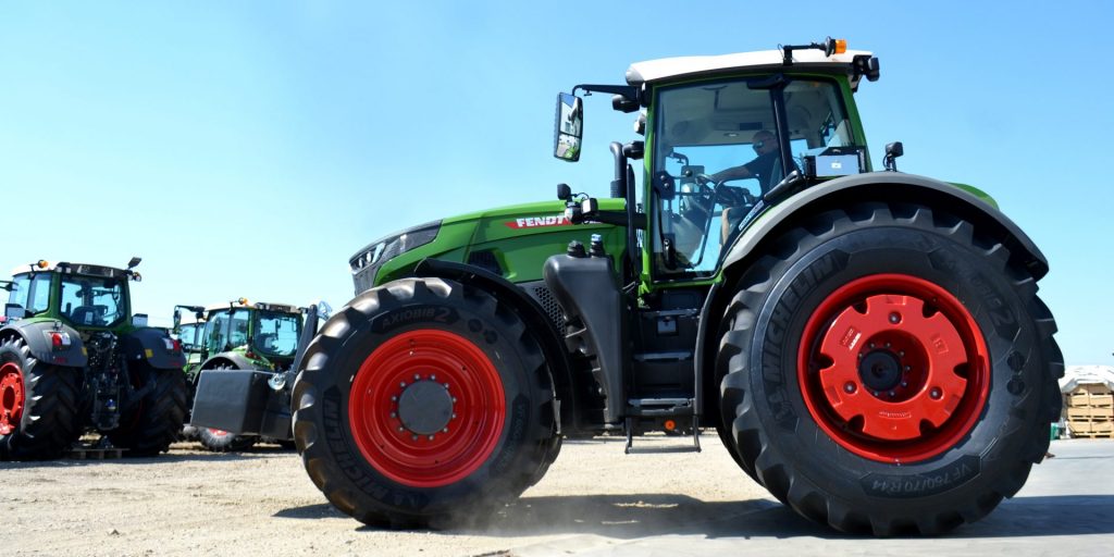 Tractor Fendt 942 Vario lateral