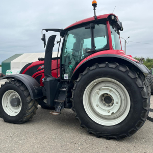 Tractor VALTRA T 234 H Second-hand;