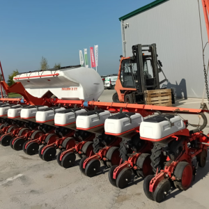 Semanatoare Kuhn Maxima 2 12R 9 MOO Second-hand