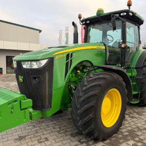 Tractor JOHN DEERE 8335R Second-hand