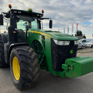 Tractor JOHN DEERE 8270 R Second-hand