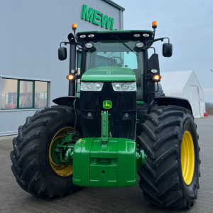 Tractor John Deere 7230R Second-hand