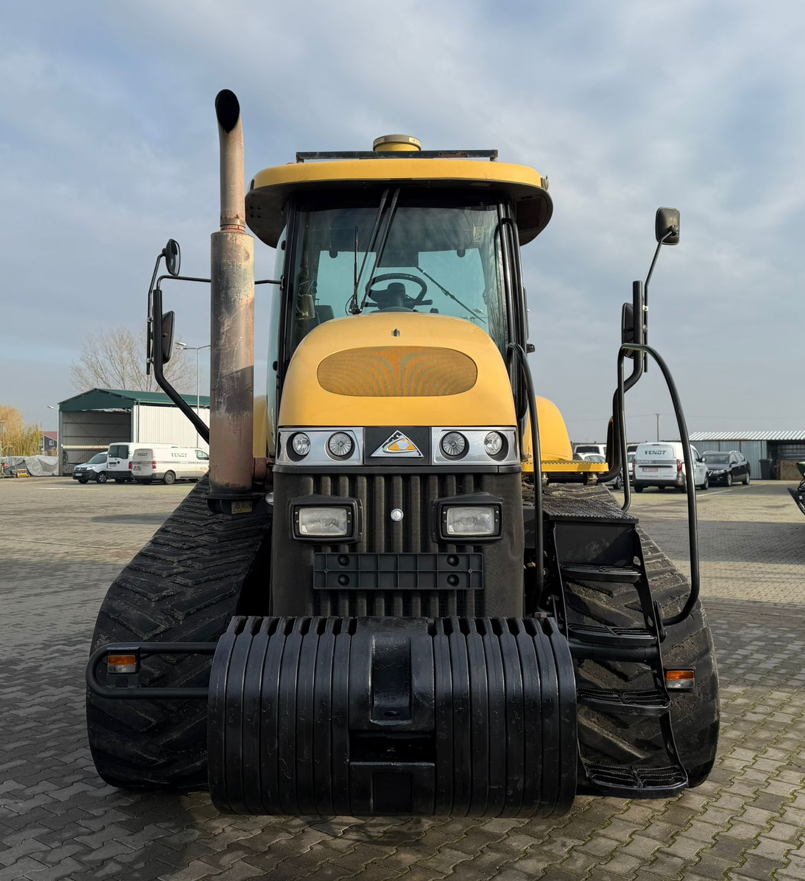 1 Tractor cu senile CHALLENGER MT 765 C Second-hand