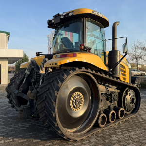 Tractor cu senile CHALLENGER MT 775 E Second-hand