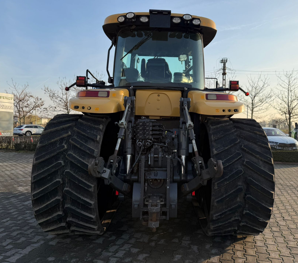 5 Tractor cu senile CHALLENGER MT 775 E Second-hand
