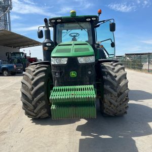 Tractor John Deere 8320R Second-hand
